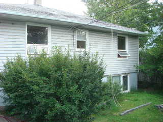 Only $950 for 2 bdrms lower suite for rent located a block off Centre St!