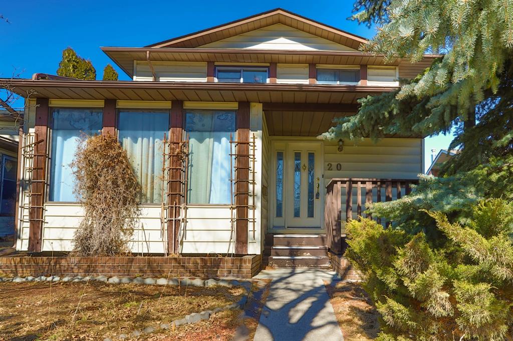 OLDER BUT SPACIOUS AND WELL MAINTAINED 3.5 BDRM HOME IN BEDDINGTON!