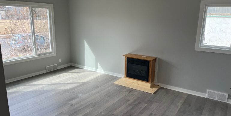 WhatsApp Image 2023-04-12 at 4.00.02 PM (1)