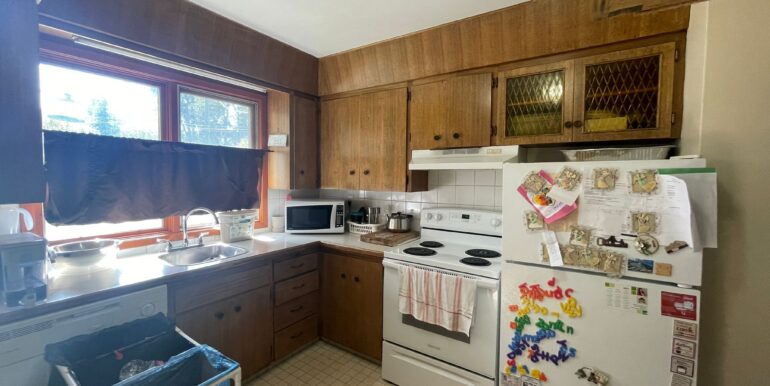 4e51bff4-977c-4400-adc8-f25735541756