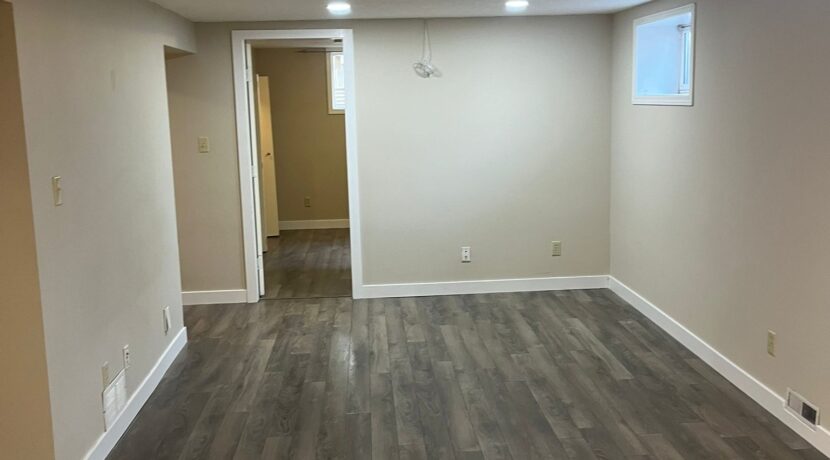 WhatsApp Image 2025-10-06 at 12.24.22 (3)