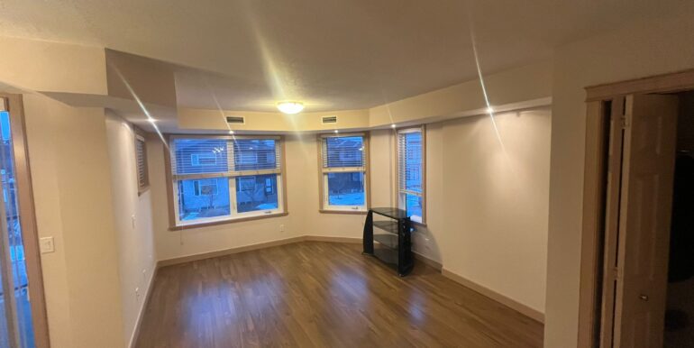 WhatsApp Image 2024-12-16 at 17.05.14 (1)