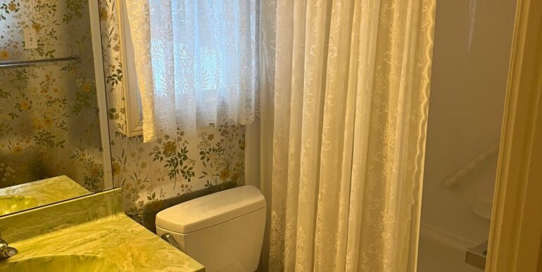 WhatsApp Image 2025-12-02 at 13.49.47