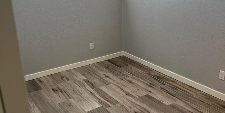 WhatsApp Image 2025-04-28 at 12.59.23