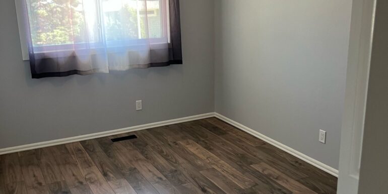 WhatsApp Image 2025-04-28 at 12.59.30 (1)